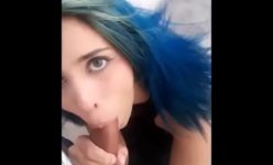 Youtuber caiu na net pagando boquete para seu namorado ate levar uma gozada na boca